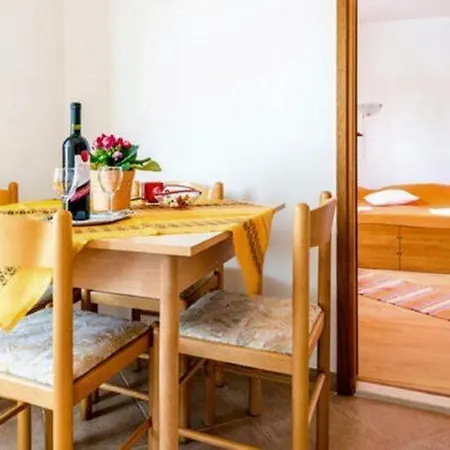 Fontana - Two Bedroom With Terrace And Sea View Apartman *