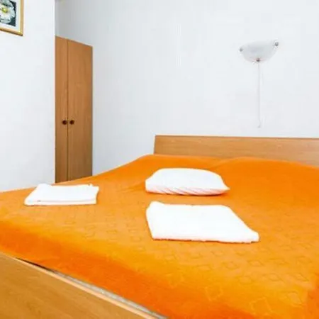 Fontana - Two Bedroom With Terrace And Sea View